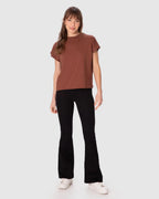 Calça Feminina Small Flare Cintura Alta Elástico Interno Em Sarja Stretch -  1000129339