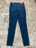 Calça Reta Feminina Whisky - Fw545