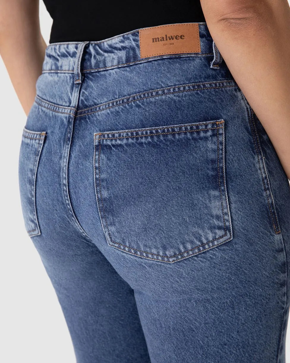 Calça Feminina Reta Cintura Alta Em Jeans 100% Algodão - 1000134240